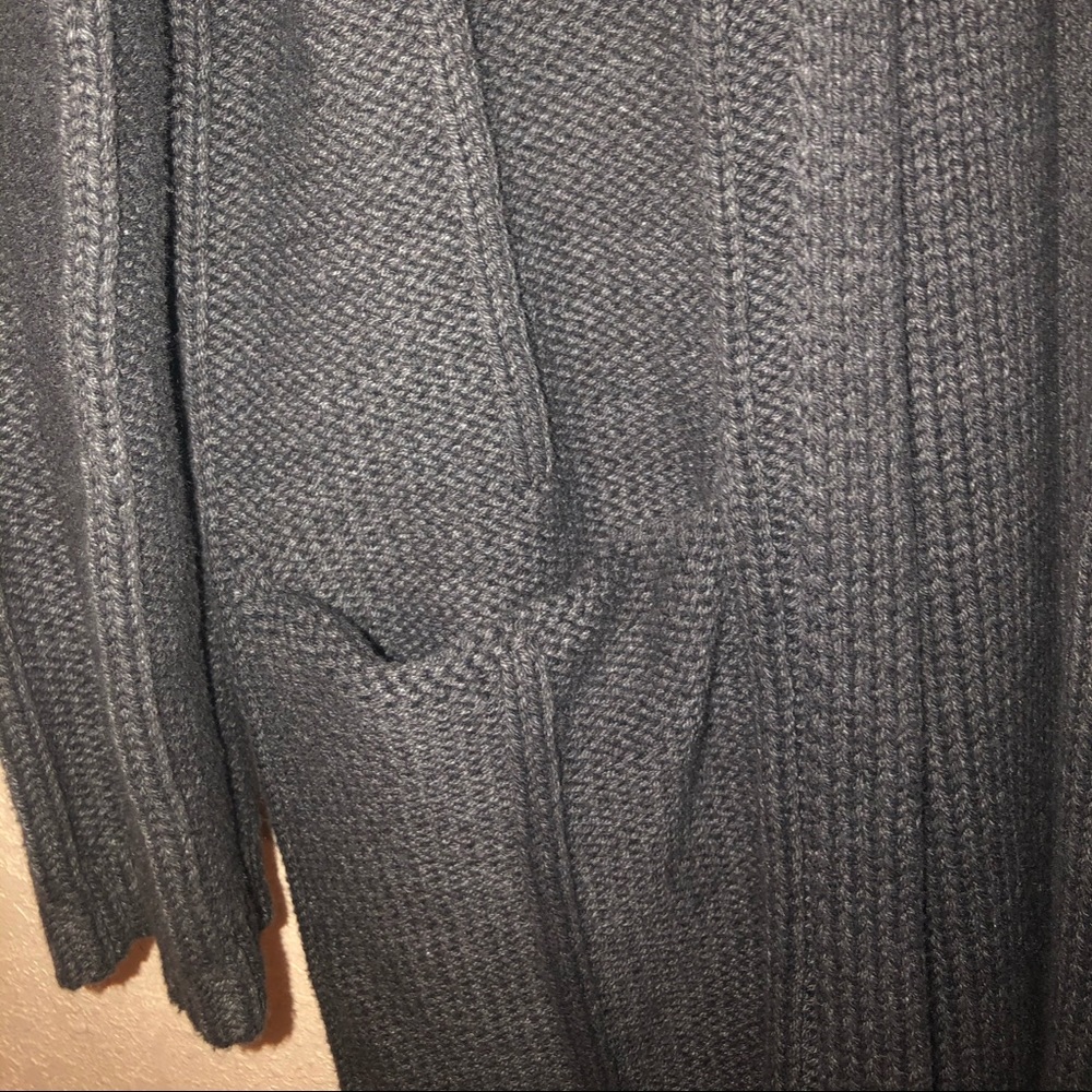 Cardigan - Picture 2 of 3